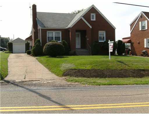 742 Golf Course Road Aliquippa, PA 15001 - Photo 1 of 18 Exterior Front.