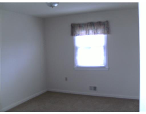 742 Golf Course Road Aliquippa, PA 15001 - Photo 10 of 18 Master Bedroom.