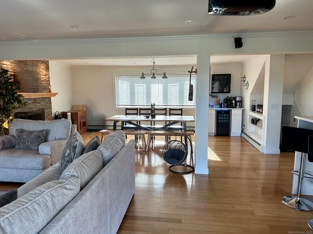 $2,500 | 72 Carson Avenue, Unit B, Wethersfield, CT 06109