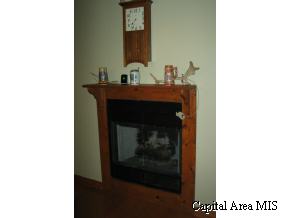 8 Amberley Road Springfield, IL 62712 - Photo 3 of 9