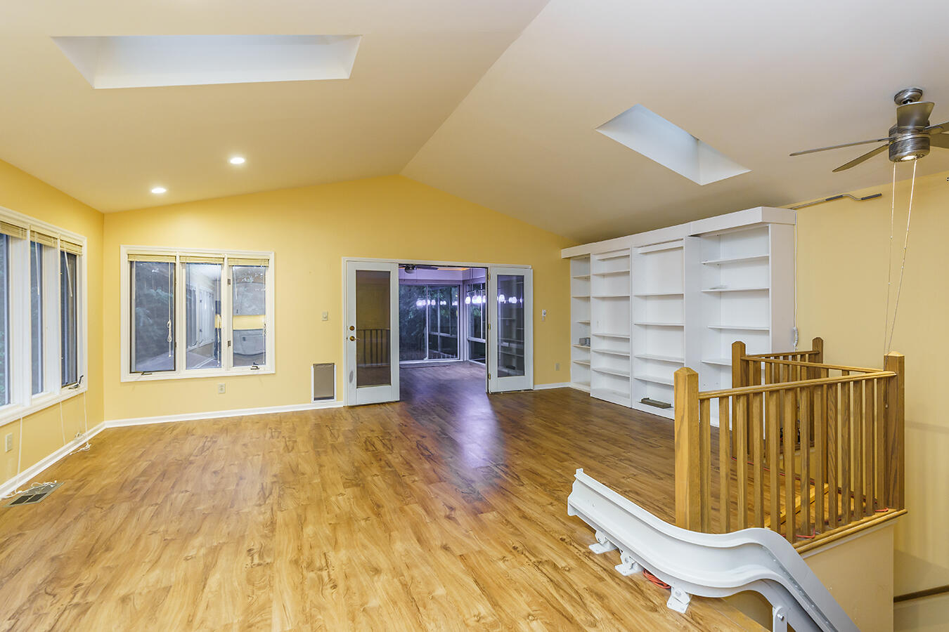 1048 Fontaine Road Lexington, KY 40502 - Photo 34 of 47 1048fontaine34