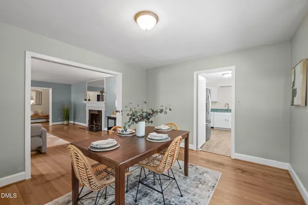 $890,000 | 68 Oakwood Drive, Chapel Hill, NC 27517