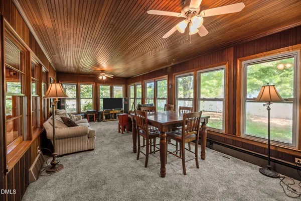 $890,000 | 68 Oakwood Drive, Chapel Hill, NC 27517