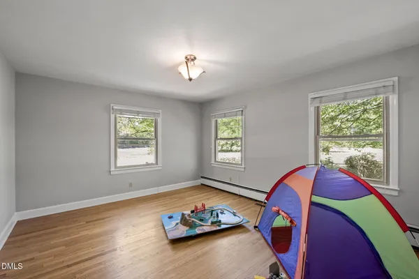 $890,000 | 68 Oakwood Drive, Chapel Hill, NC 27517