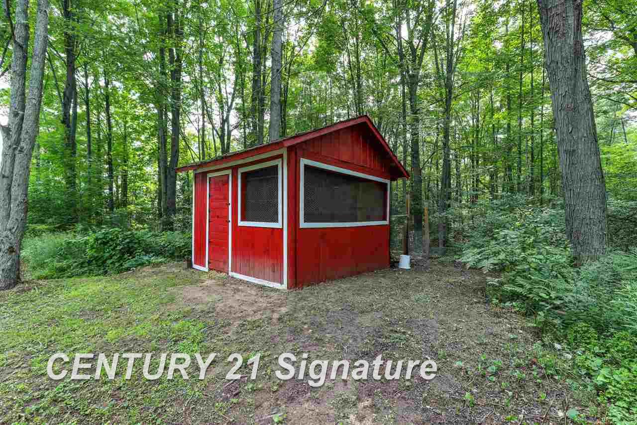 2960 West Cody Estey Road Rhodes, MI 48652 - Photo 11 of 40