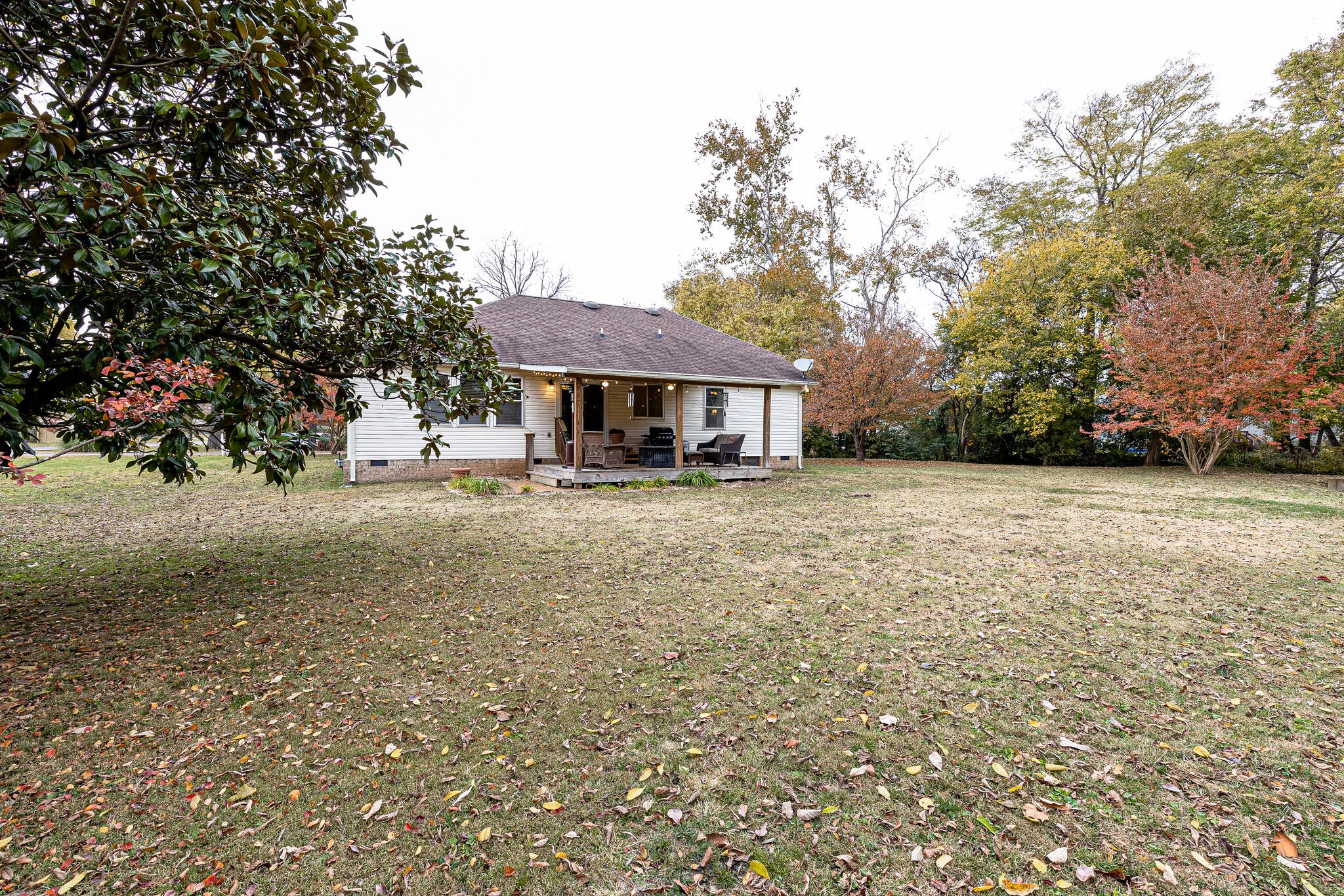 1882 O'Reilly Circle Spring Hill, TN 37174 - Photo 16 of 17 a front view of a house with a yard