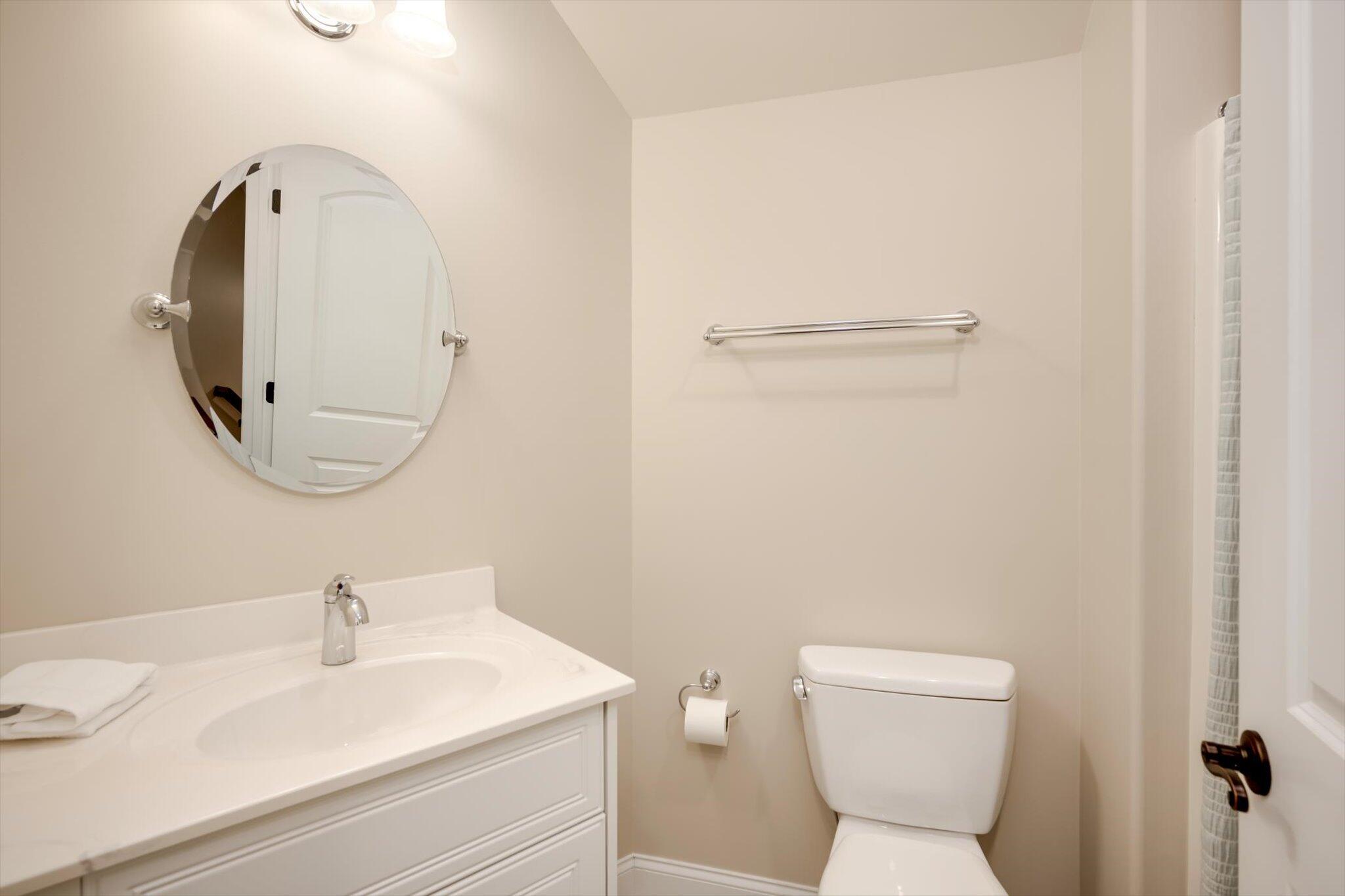 7115 Castlesteads Drive Aiken, SC 29803 - Photo 38 of 60 Guest Bathroom 3