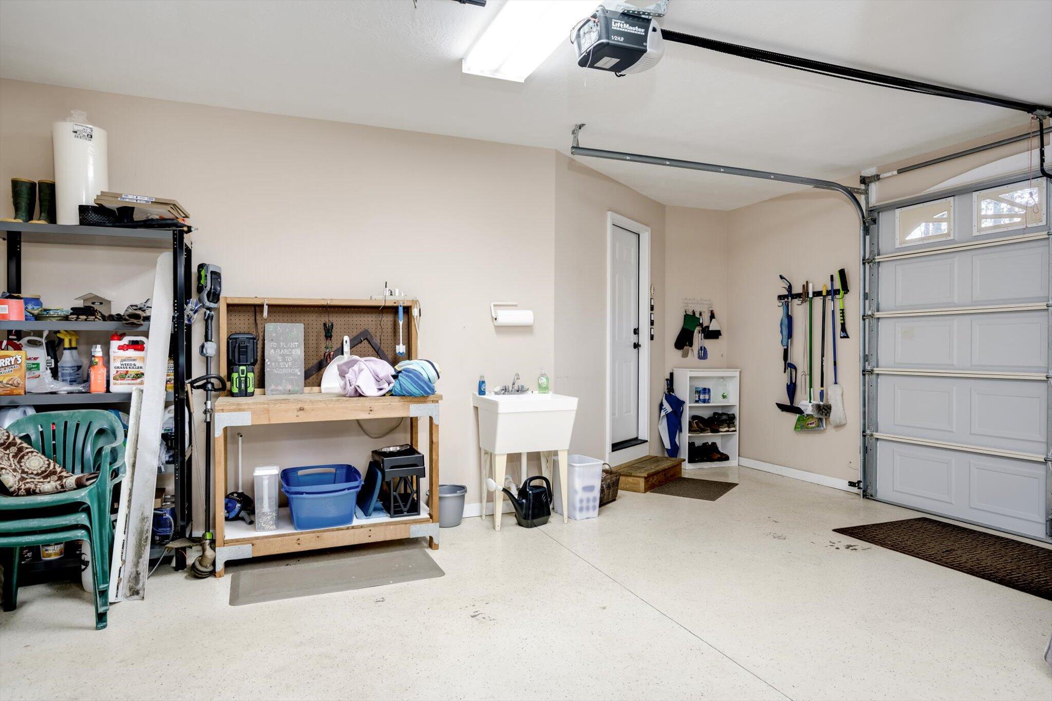 7115 Castlesteads Drive Aiken, SC 29803 - Photo 42 of 60 Workbench Space