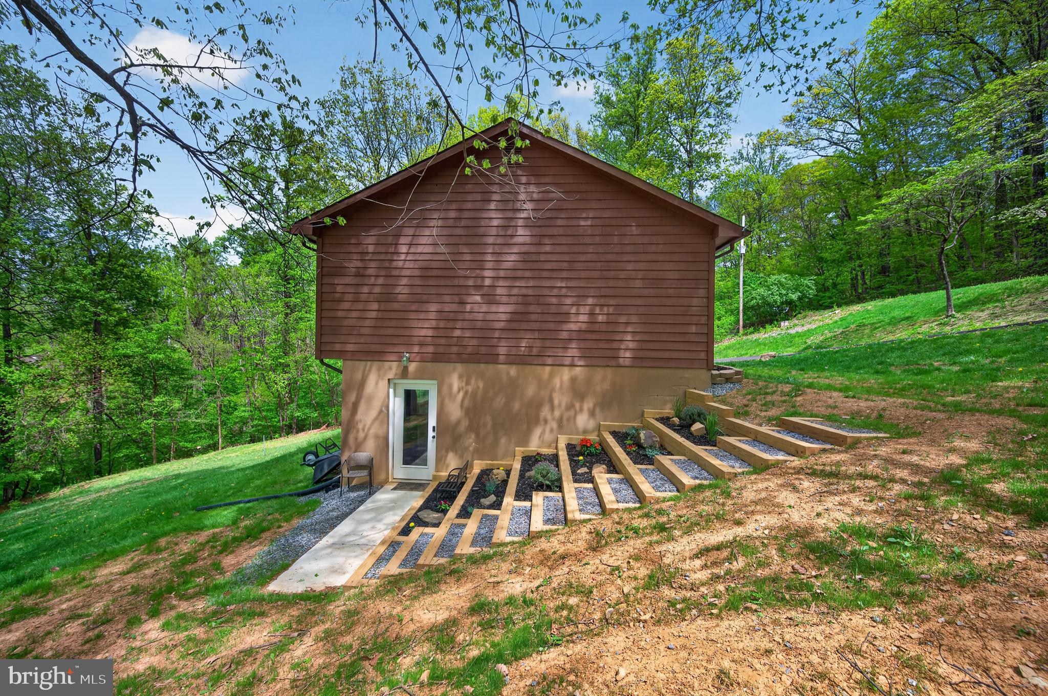 417 Bluebird Way Front Royal, VA 22630 - Photo 46 of 59