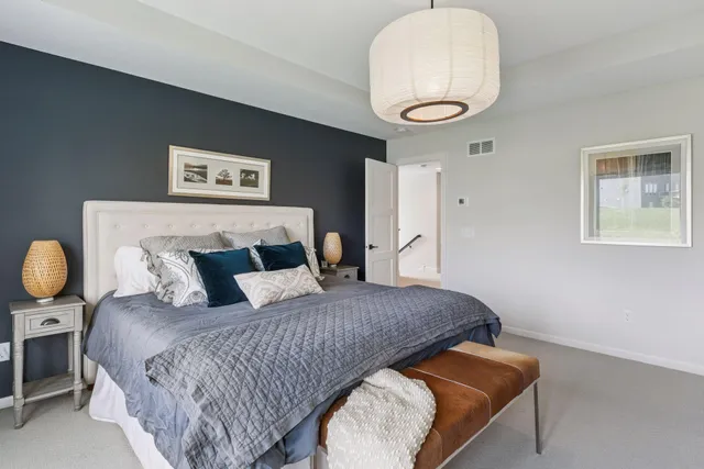 $998,000 | 5290 Rolling Hills Parkway, Victoria, MN 55318