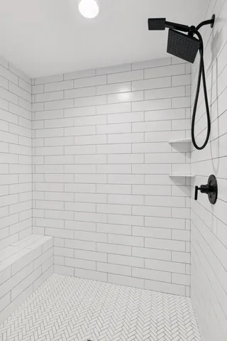 $998,000 | 5290 Rolling Hills Parkway, Victoria, MN 55318