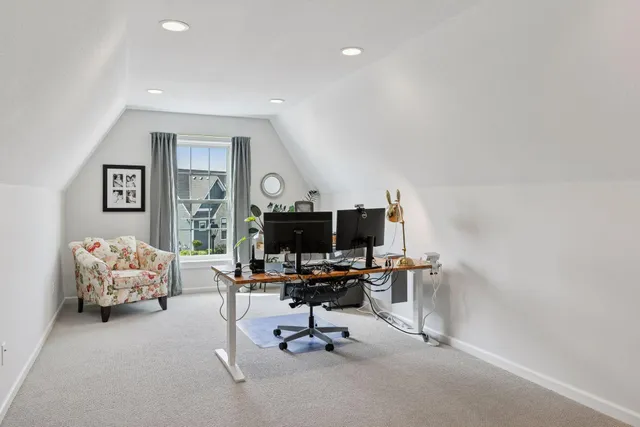 $998,000 | 5290 Rolling Hills Parkway, Victoria, MN 55318