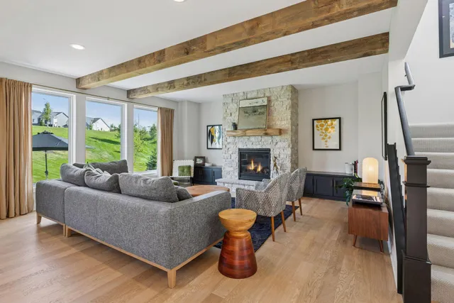 $998,000 | 5290 Rolling Hills Parkway, Victoria, MN 55318