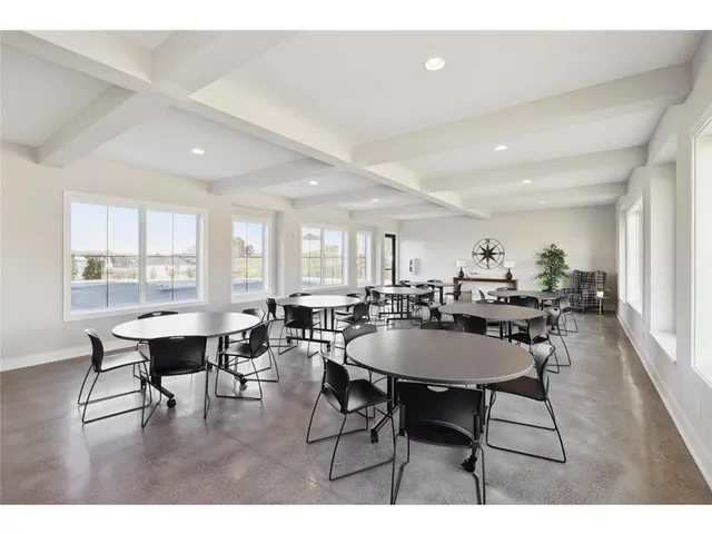 $998,000 | 5290 Rolling Hills Parkway, Victoria, MN 55318