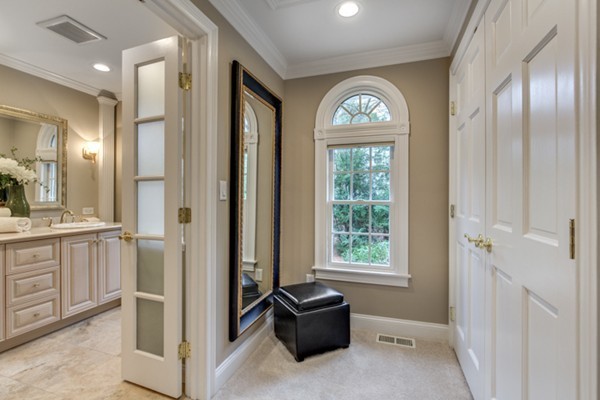 15 Burroughs Road Lexington, MA 02420 - Photo 19 of 30 Gallery Image 19