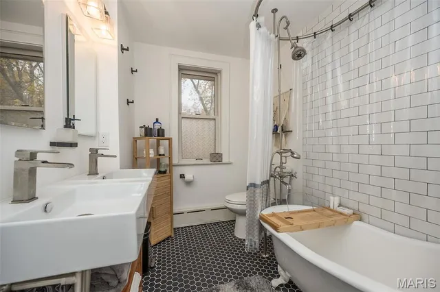 $499,500 | 6603 Pershing Avenue, St. Louis, MO 63130