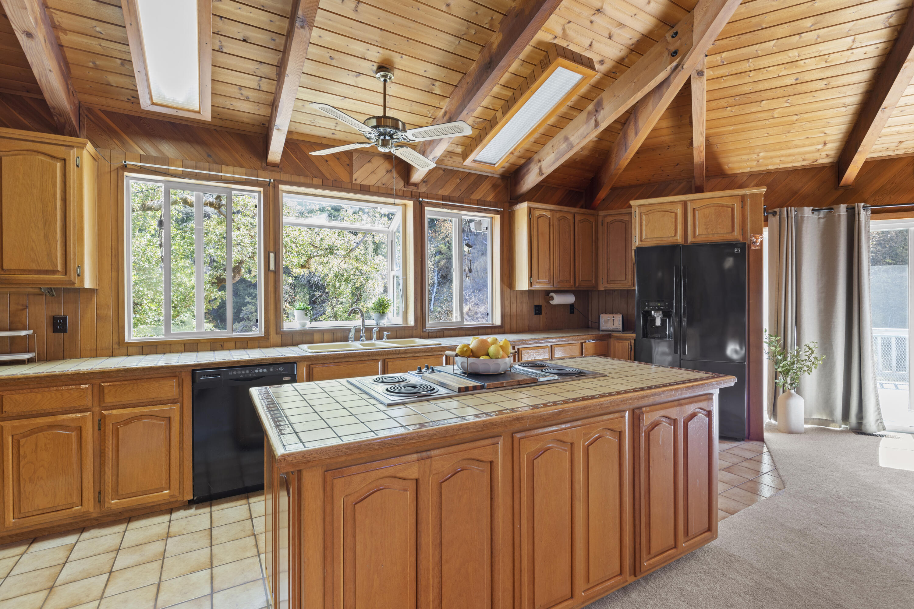 1211 Upper Powell Creek Road Williams, OR 97544 - Photo 11 of 43 Kitchen