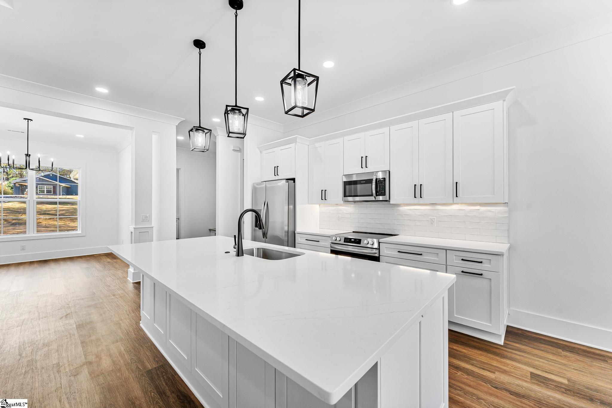 123 Player Lane Westminster, SC 29693 - Photo 7 of 35