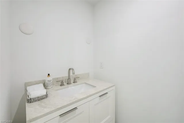 $40,000 | 13935 Old Coast Road, Unit 1703, Naples, FL 34110