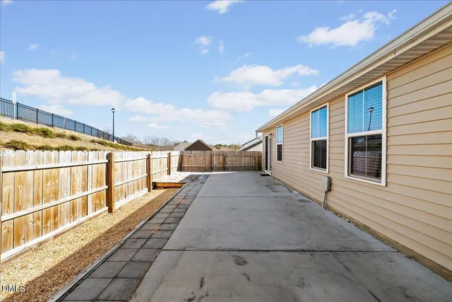 $284,900 | 251 Fieldspar Lane, Clayton, NC 27520