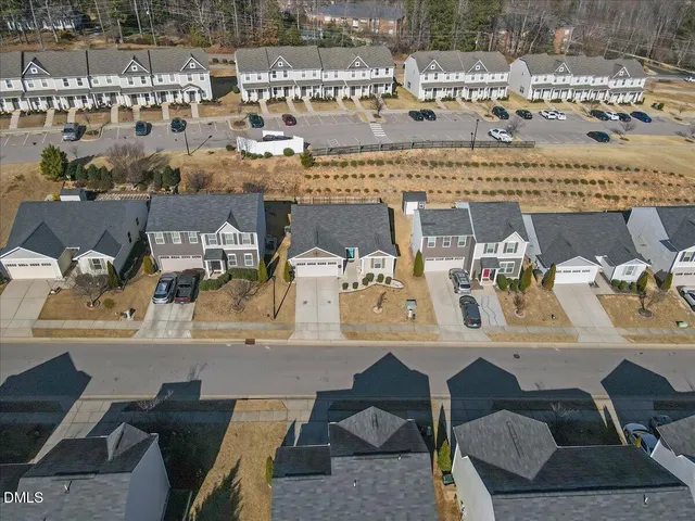 $284,900 | 251 Fieldspar Lane, Clayton, NC 27520