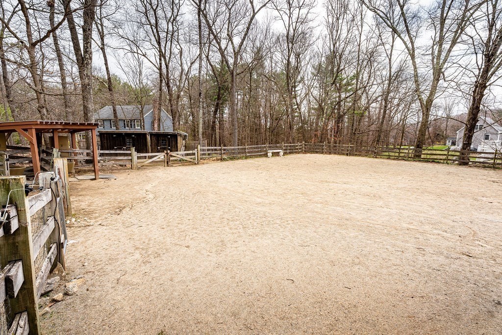 975 Liberty Square Road Boxborough, MA 01719 - Photo 11 of 35 Gallery Image 11