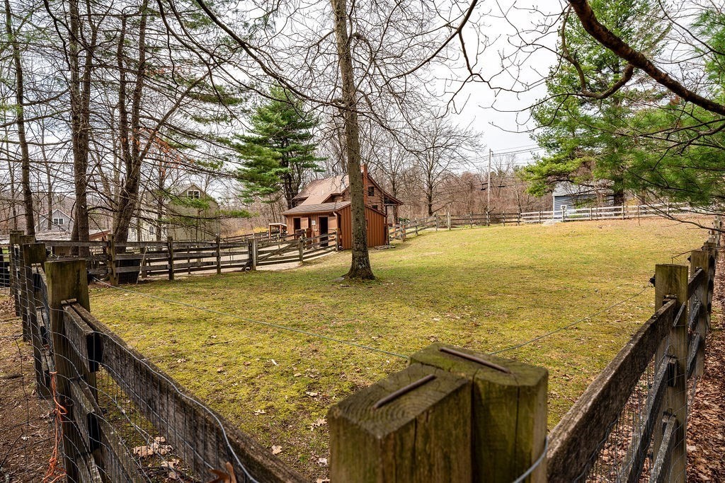 975 Liberty Square Road Boxborough, MA 01719 - Photo 6 of 35 Gallery Image 6