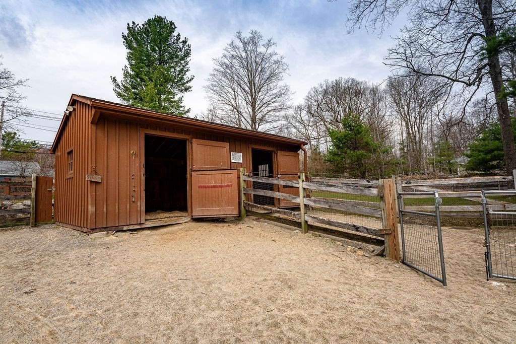 975 Liberty Square Road Boxborough, MA 01719 - Photo 8 of 35 Gallery Image 8