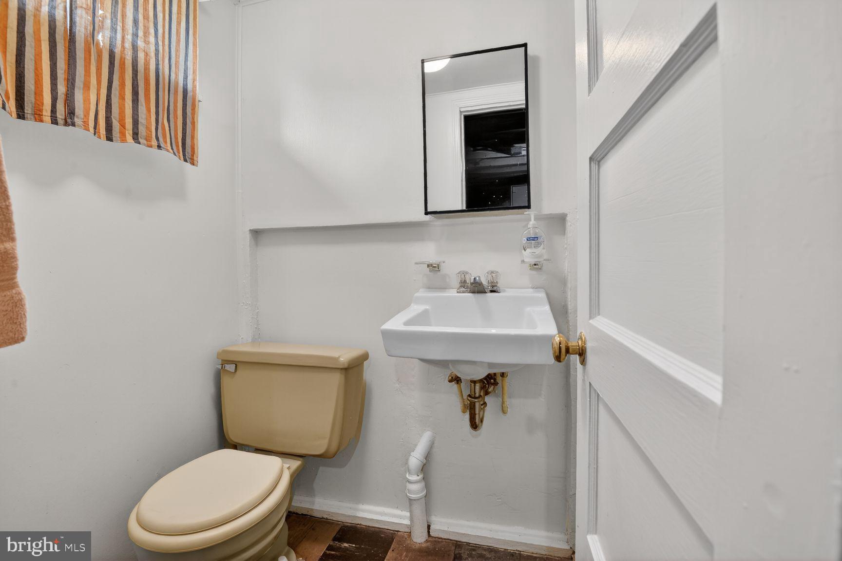 11015 Burnley Terrace Silver Spring, MD 20902 - Photo 23 of 29 Full Bath in Basement