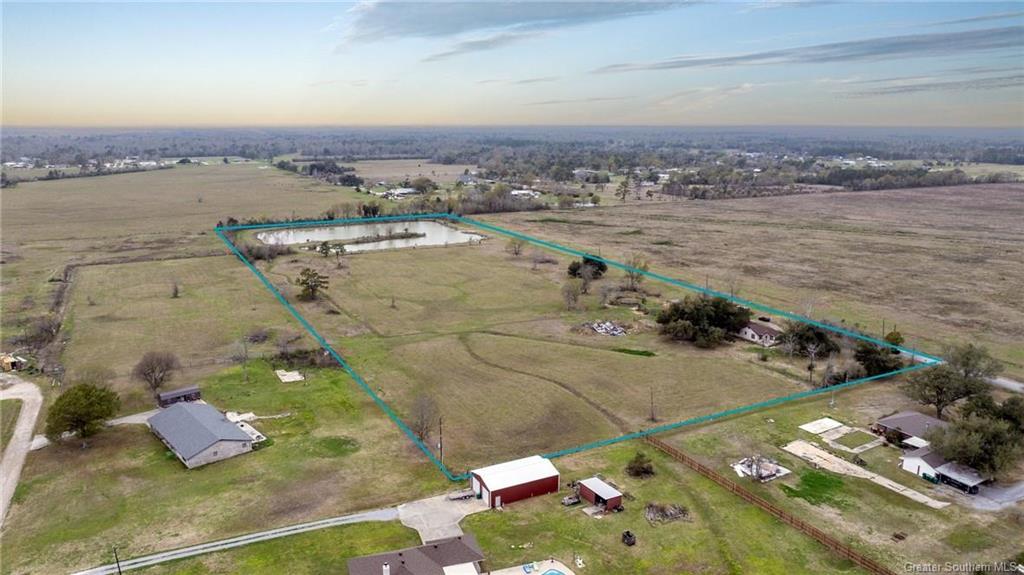 1520 T A Martin Road Sulphur, LA 70665 - Photo 1 of 20 Gallery Image 1