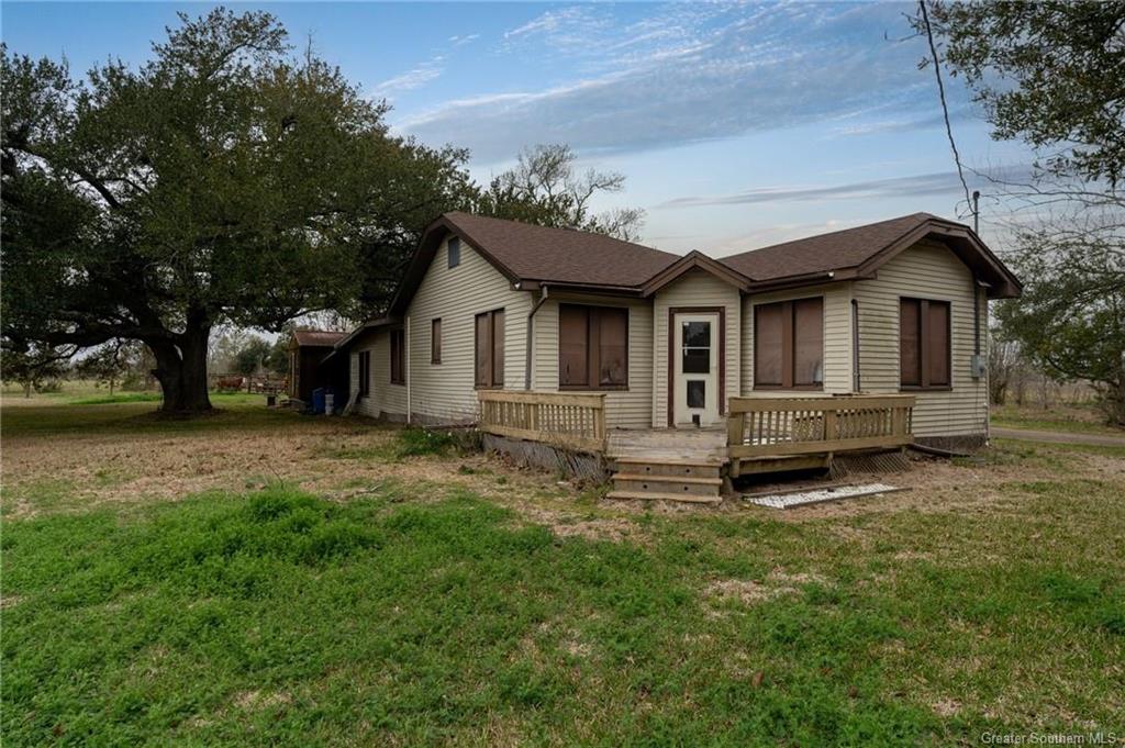 1520 T A Martin Road Sulphur, LA 70665 - Photo 3 of 20 Gallery Image 3