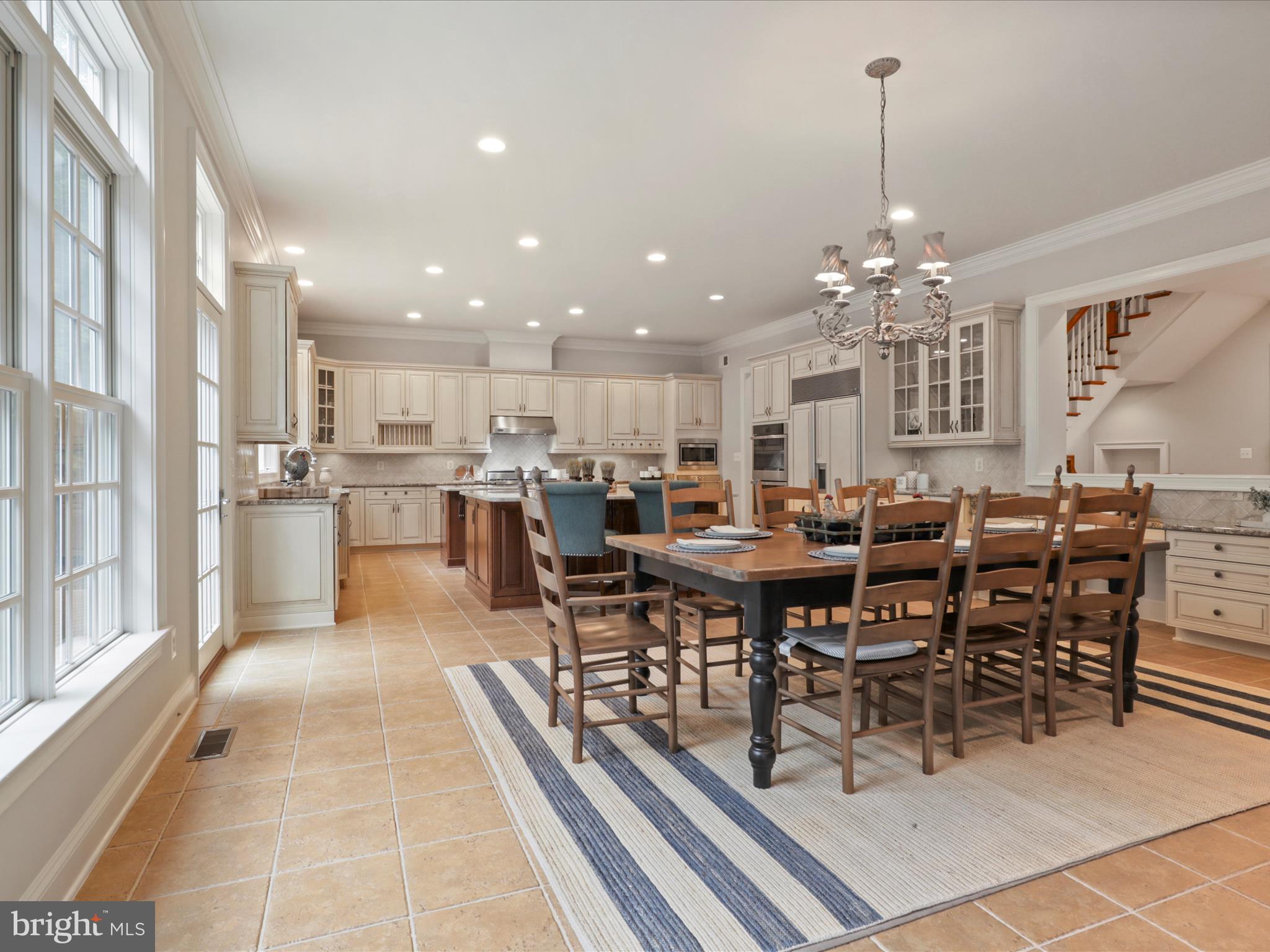 12794 Yates Ford Road Clifton, VA 20124 - Photo 20 of 127 Breakfast Area