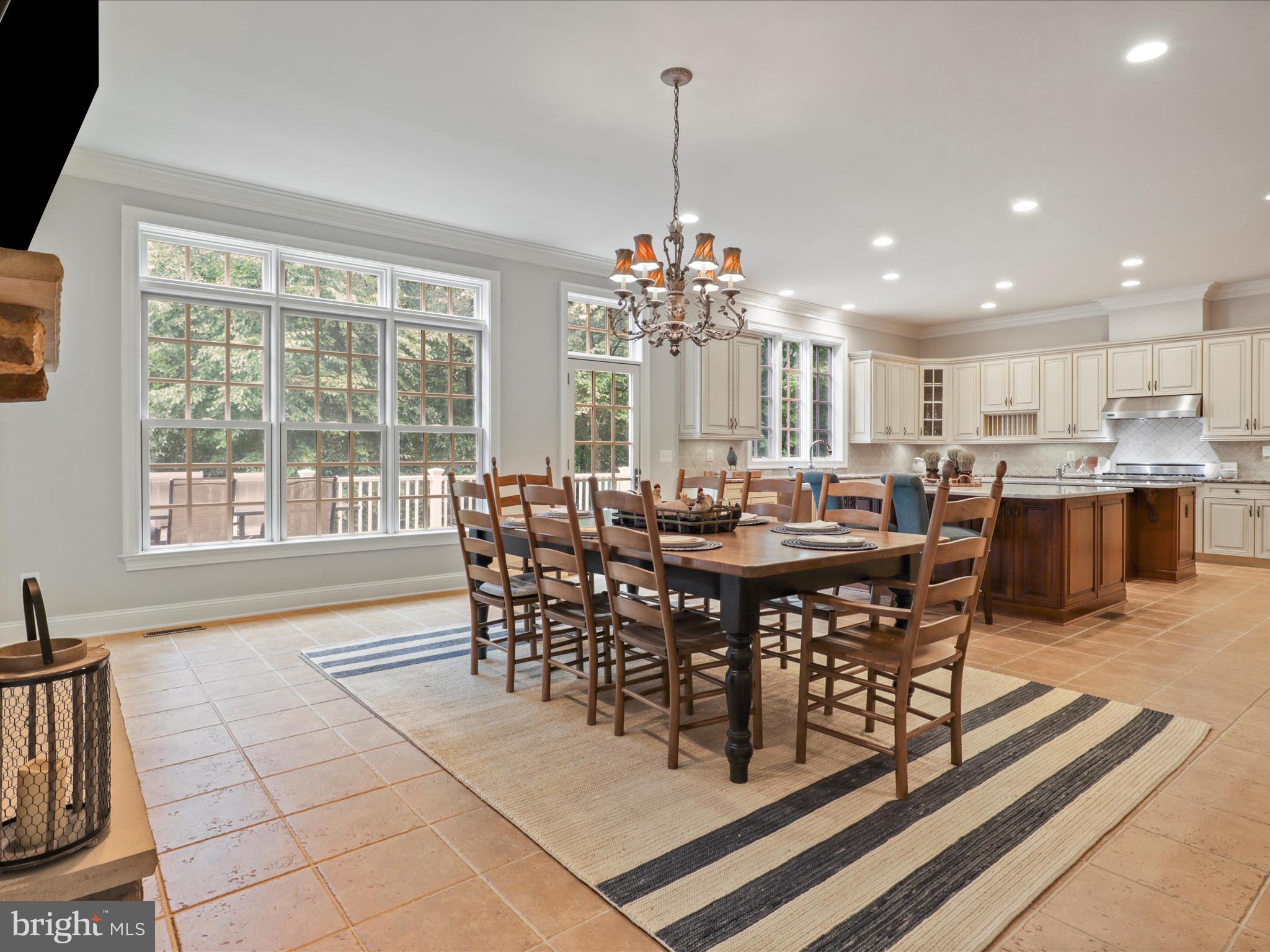 12794 Yates Ford Road Clifton, VA 20124 - Photo 21 of 127 Breakfast Area
