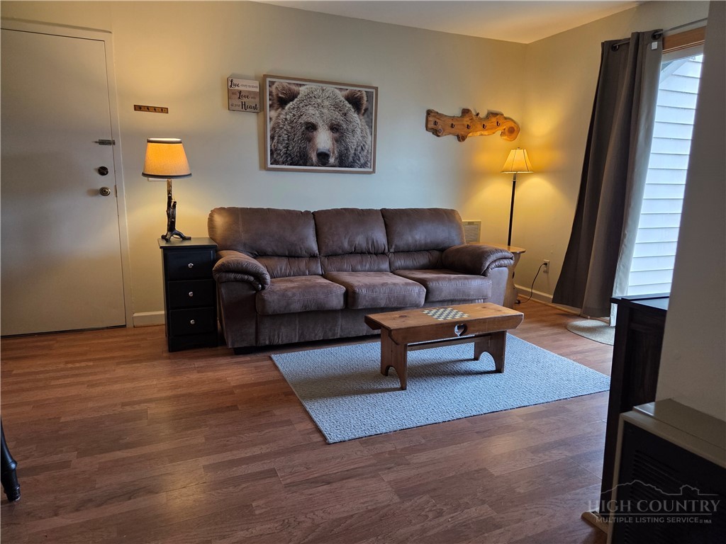 301 Pinnacle Inn Road, Unit 4301 Beech Mountain, NC 28604 - Photo 1 of 15 Gallery Image 1