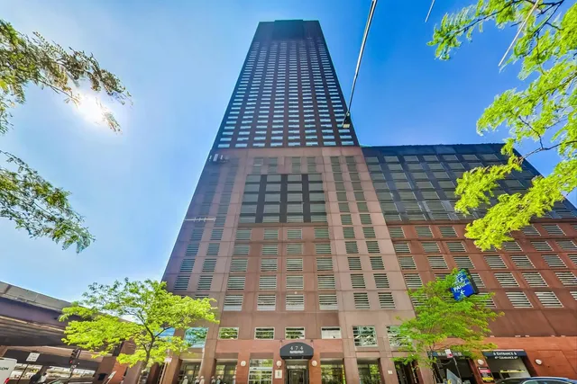 $284,999 | 474 North Lake Shore Drive, Unit 4003, Chicago, IL 60611