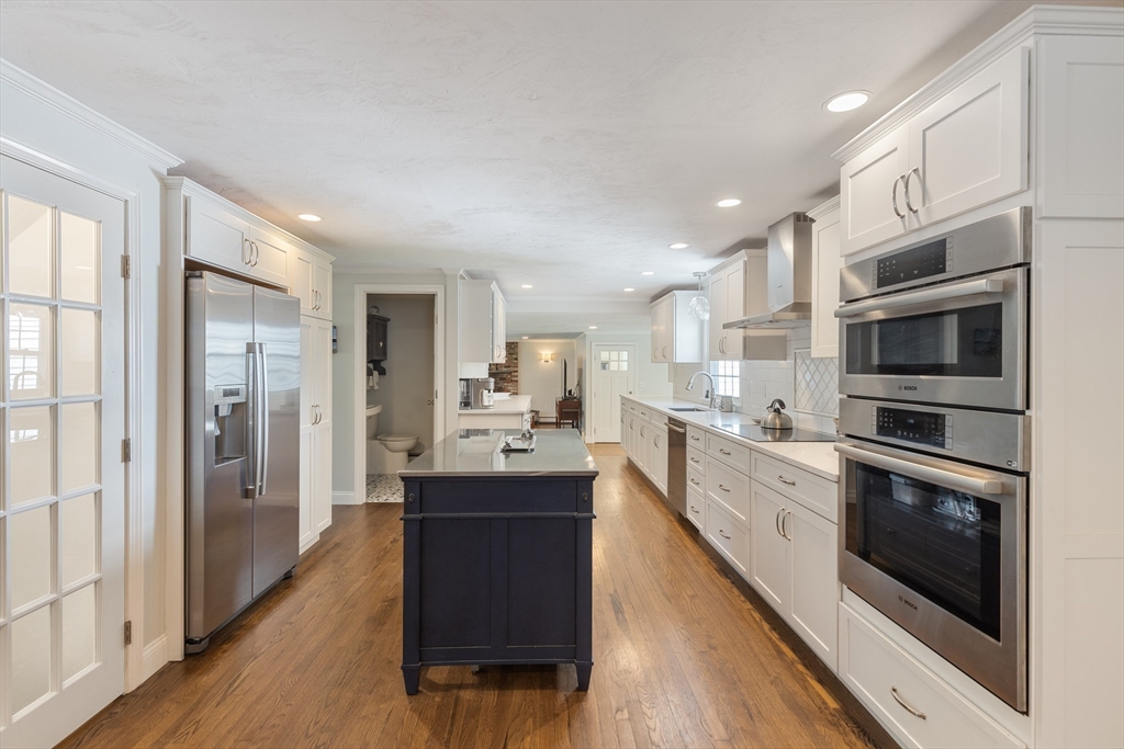27 Stockbridge Road Hanover, MA 02339 - Photo 6 of 42 Gallery Image 6