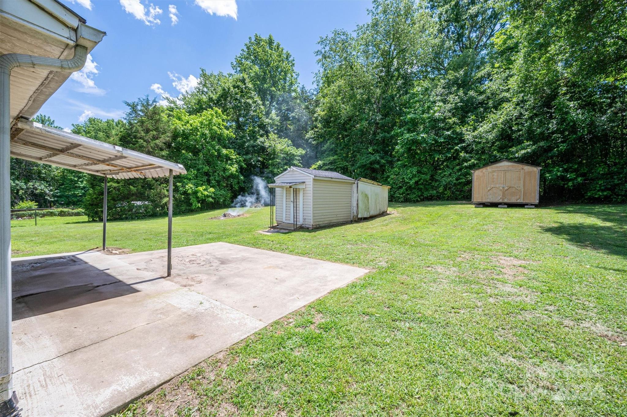 2729 Springbrook Circle Gastonia, NC 28052 - Photo 29 of 34 a house view with a outdoor space