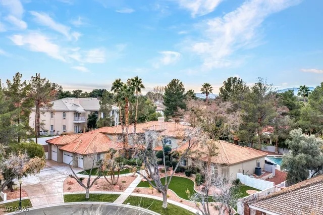 $2,500,000 | 7 Larkside Court, Henderson, NV 89014