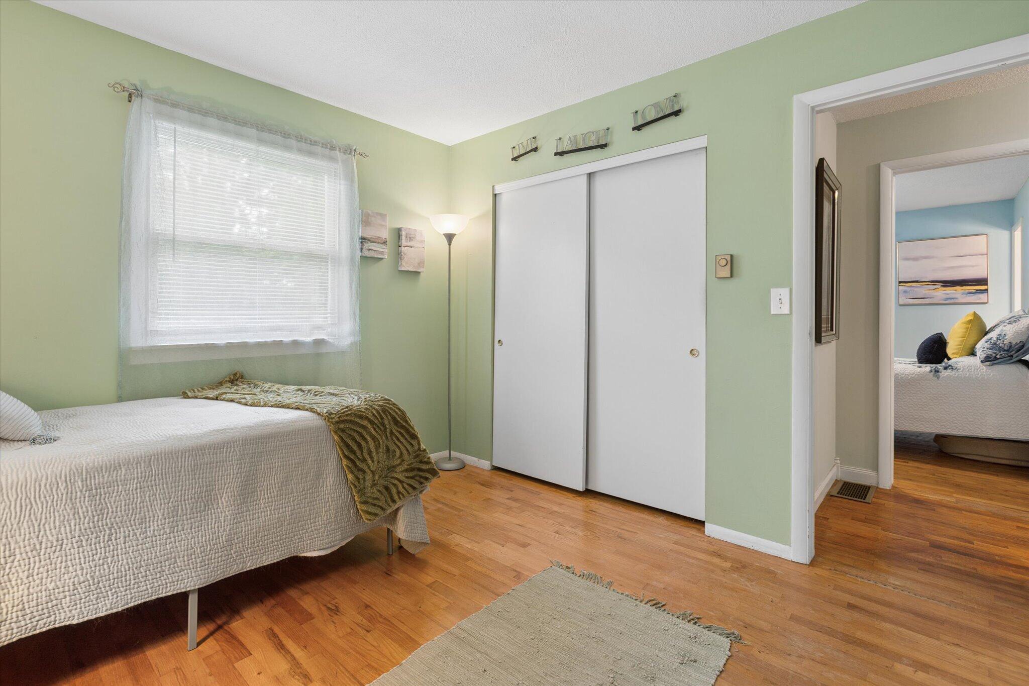 1359 West Glenlord Road St. Joseph, MI 49085 - Photo 7 of 15 07-18