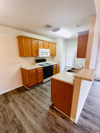 $1,700 | 2421 Wisteria Way, Round Rock, TX 78664