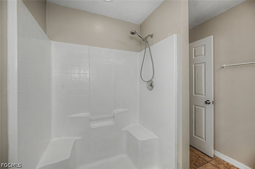4104 13th Street Southwest Lehigh Acres, FL 33976 - Photo 20 of 46
