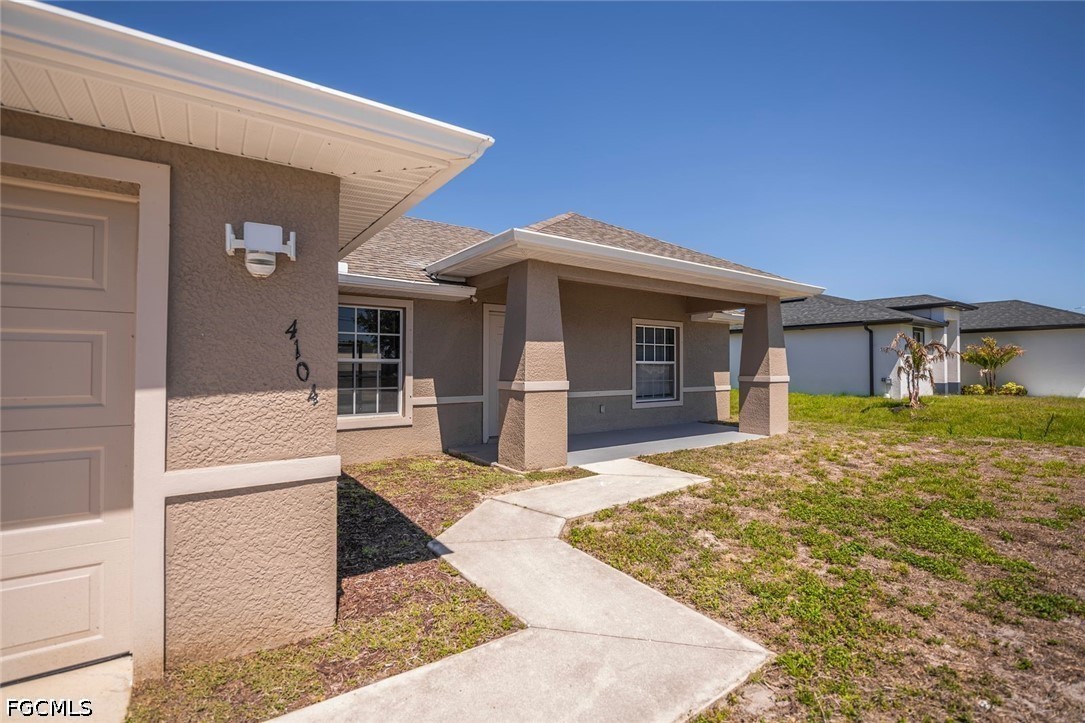 4104 13th Street Southwest Lehigh Acres, FL 33976 - Photo 2 of 46