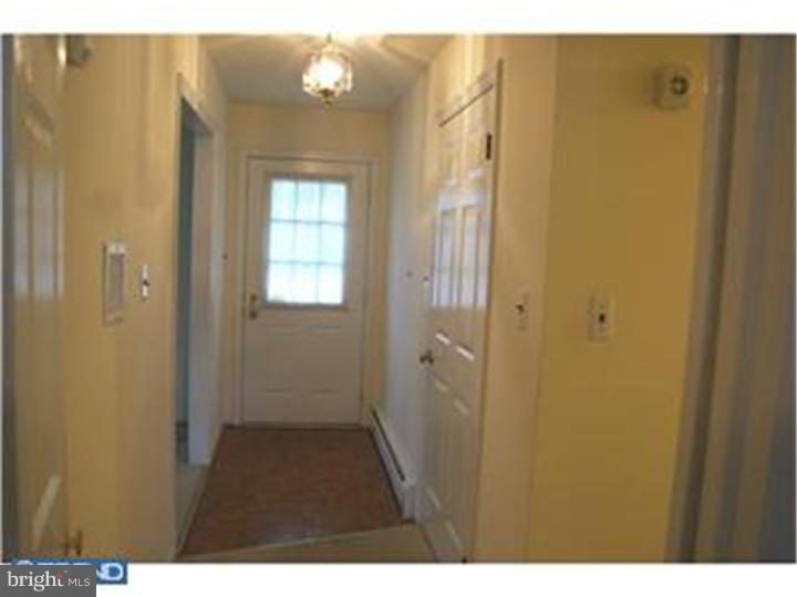 799 Westfield Road Moorestown, NJ 08057 - Photo 3 of 22 Foyer