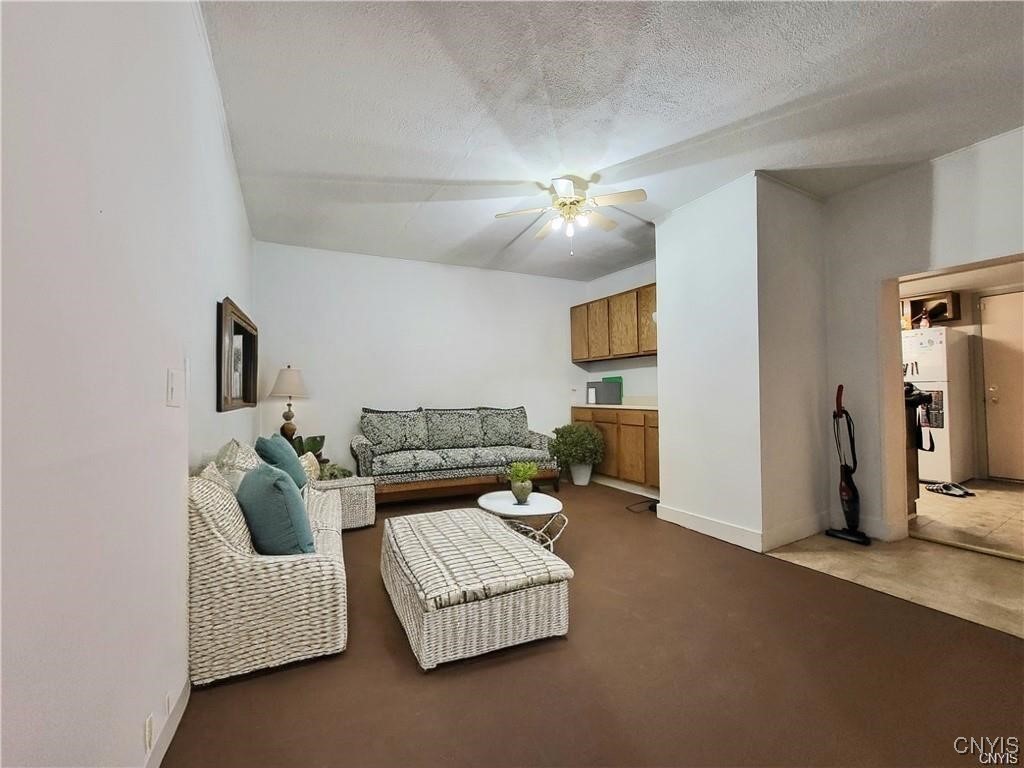 11 Barber Street Auburn, NY 13021 - Photo 5 of 25