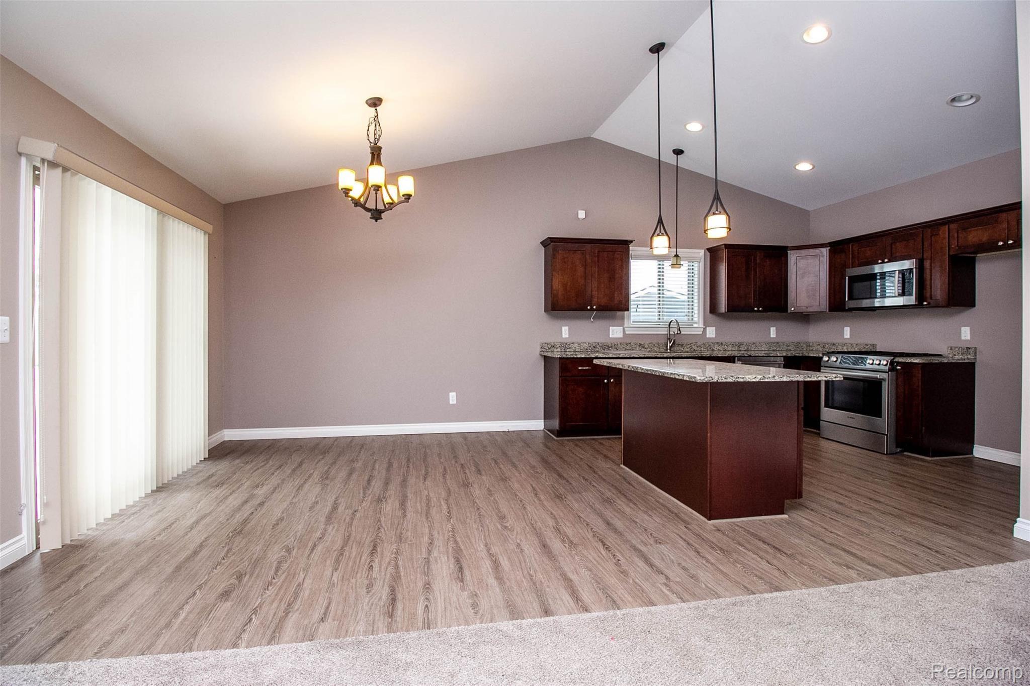 9556 Amy Road Algonac, MI 48001 - Photo 9 of 31 9.jpg