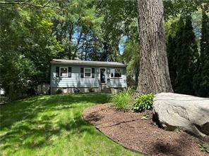 47 Williams Street Lincoln, RI 02865 - Photo 4 of 27