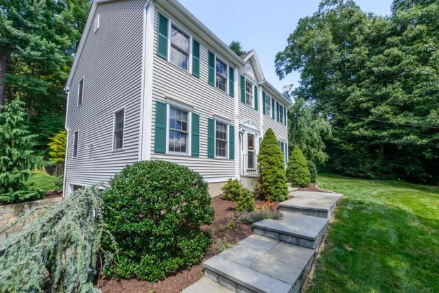 53 Riverside Road Newtown, CT 06482 - Photo 1 of 1