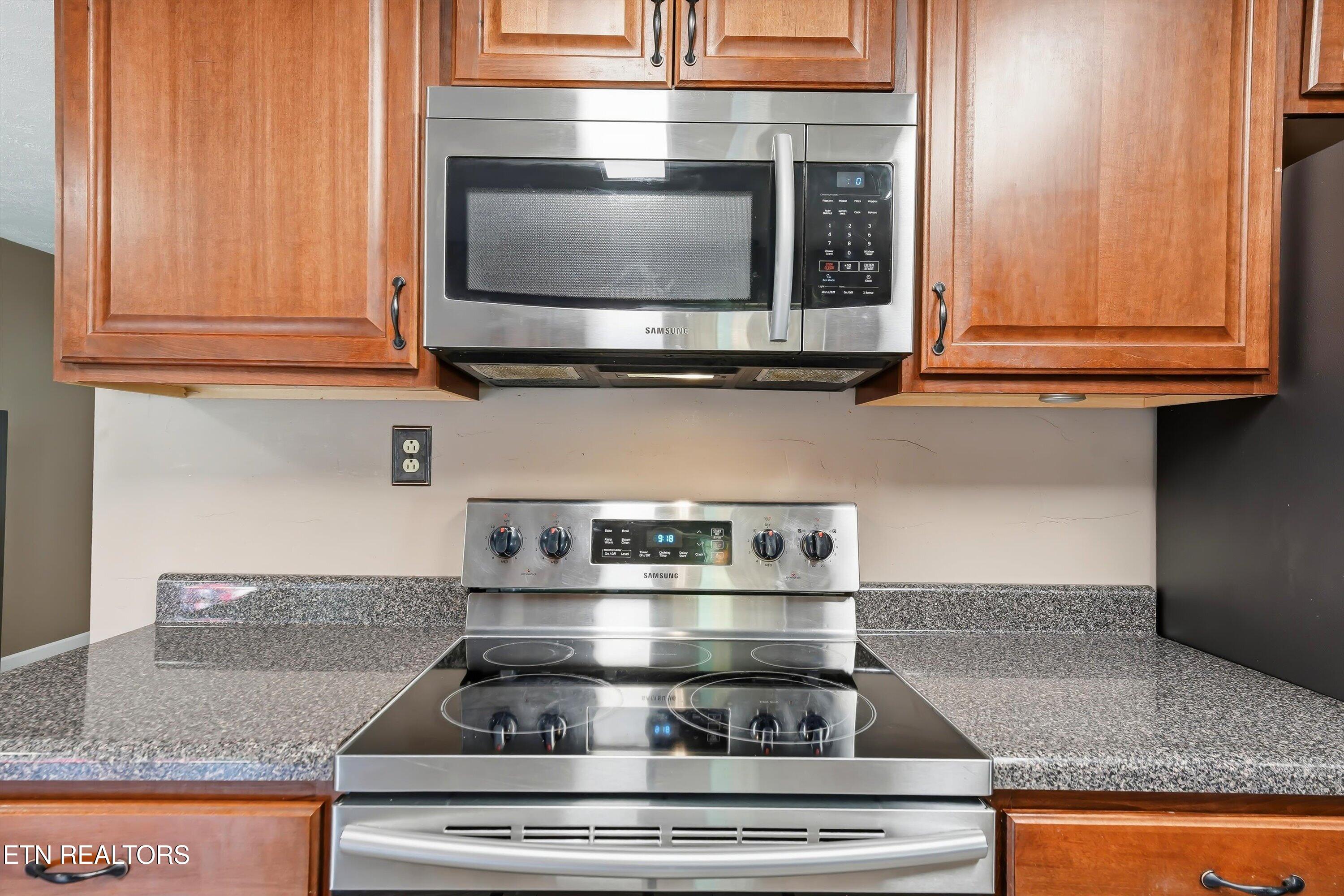 379 Wells Road Powell, TN 37849 - Photo 13 of 39 14-379 Wells Rd FINAL-12