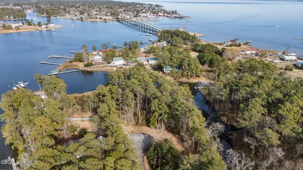 $219,399 | 0 Fairwinds Drive, Oriental, NC 28571