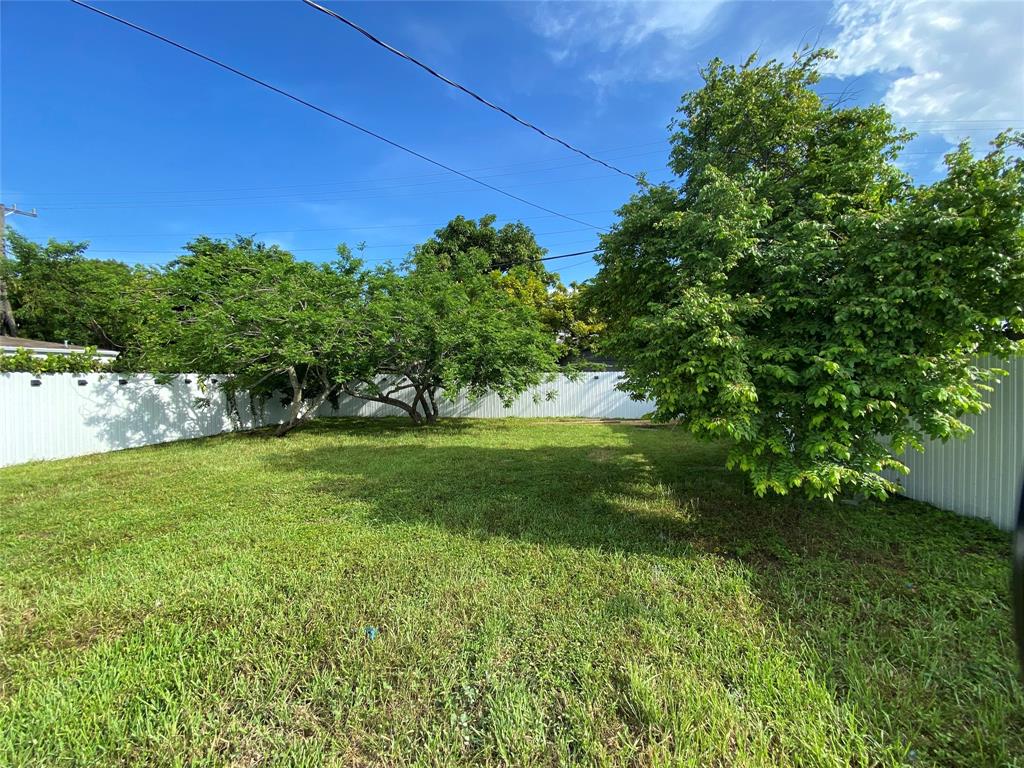 2420 Southwest 11th Street, Unit B Miami, FL 33135 - Photo 8 of 12 a view of a trees